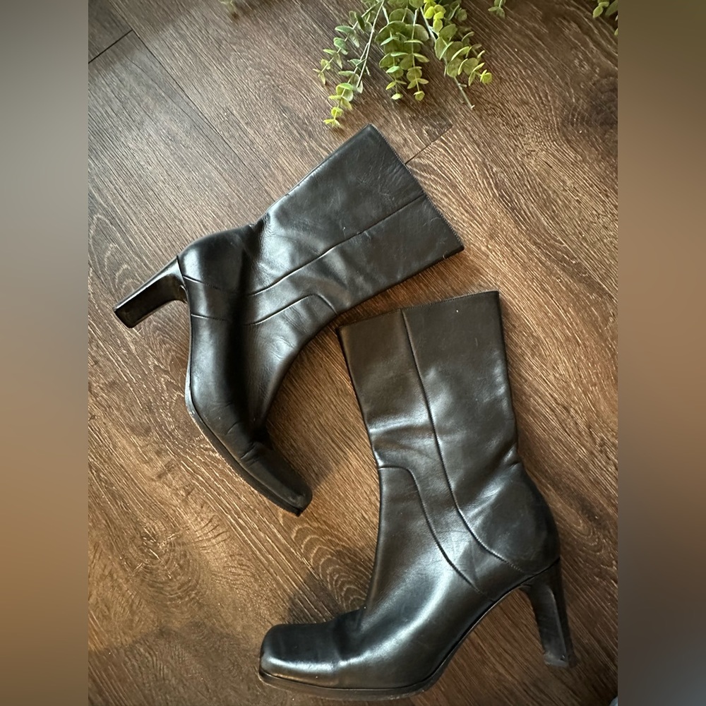 Via Spiga Leather Boots